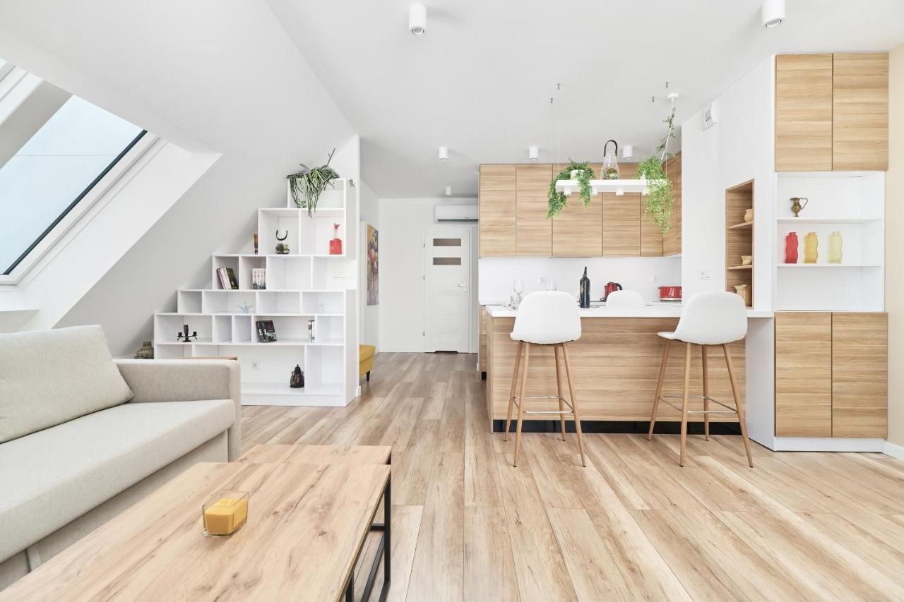 Villa Nova Lux Apartment Wroclaw Kowale By Noclegi Renters Exterior foto