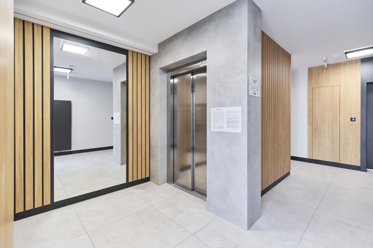 Villa Nova Lux Apartment Wroclaw Kowale By Noclegi Renters Exterior foto